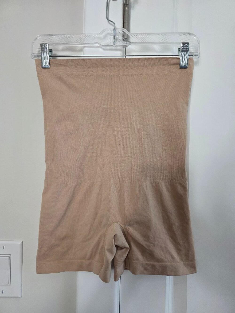Barely There Shapewear High Waist Thigh Slimmer Nude Size L